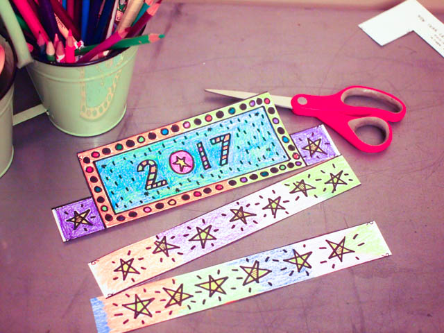 free printable new year's crown- print, color,and fill it in these crowns for a fun kids craft