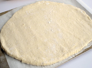 how to make pizza dough without yeast