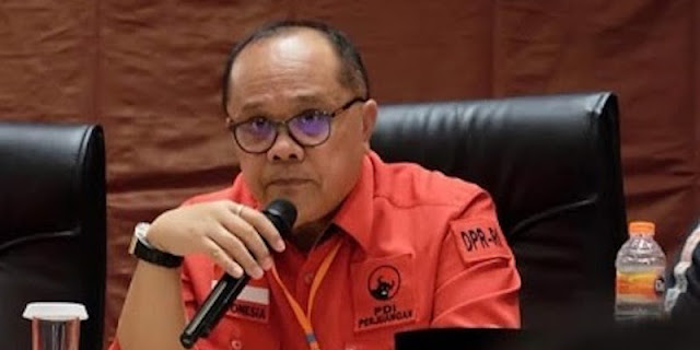 Junimart Girsang: PDIP Bukan Projo!