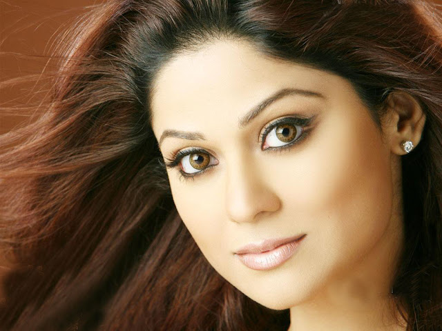 Shamita Shetty Hot Photos