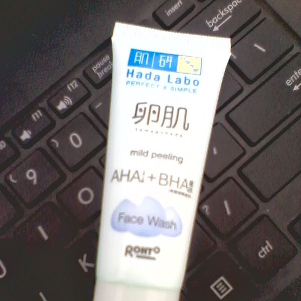 Review Hada Labo Tamagohada Mild Peeling