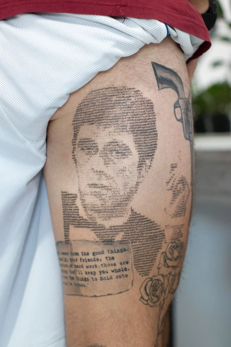 Tatuaje en código ASCII DE Scarface