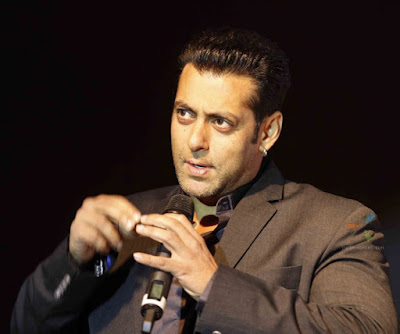 Latest Salman Khan HD Wallpapers(Salman Khan desktop Images,Salman Khan photos,Salman Khan pics and images)