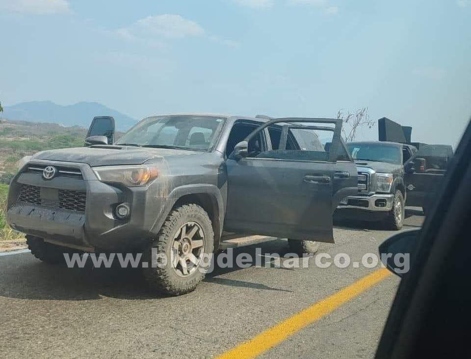 Soldados se toparon a convoy de Sicarios del CDS en el tramo carretero El Parral - Jericó en Chiapas y los hicieron correr al enfrentarlos