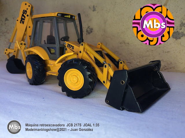 Máquina-retroexcavadora-JCB-217S