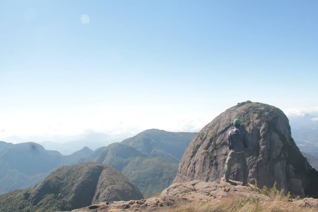 Trilha do Pico Médio e Menor