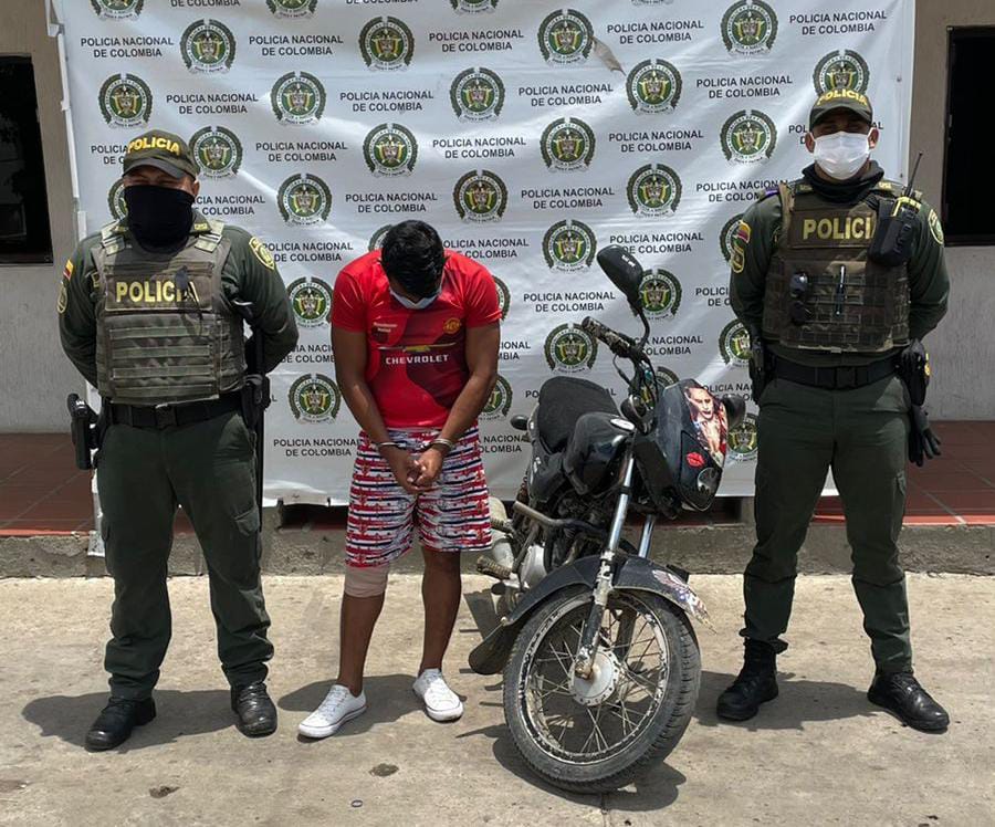 https://www.notasrosas.com/En Maicao: Policía Guajira recupera cinco motocicletas y captura tres personas