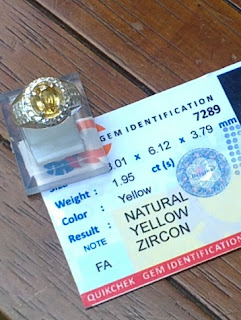 natural yellow zirkon