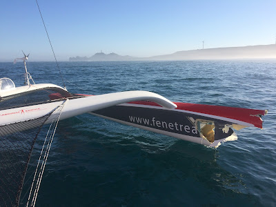 Le Multi50 de Erwan Le Roux après sa casse sur The Transat.