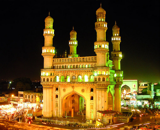 charminar at night_hyderabad_readbooksonlinebynamrata_2