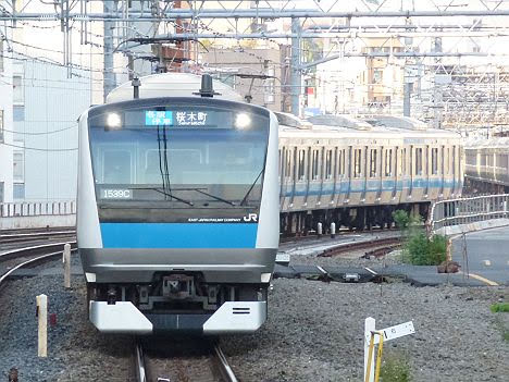 京浜東北線　各駅停車　桜木町行き　E233系