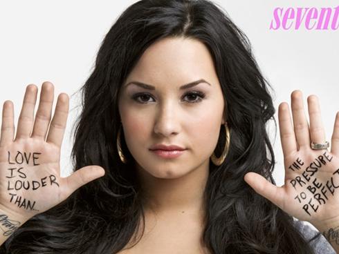 It is very important that Demi Lovato has taken full responsibility of her 