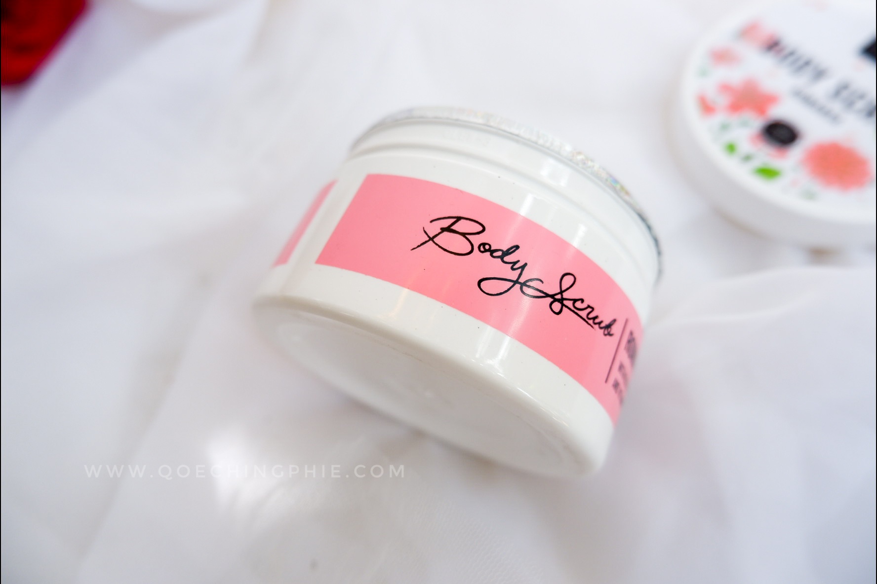 Honest Review : Kupas Tuntas Scarlett Whitening Body Care