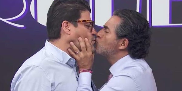 Revelador beso,  famoso conductor de Hoy sale del clóset en programa