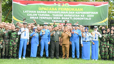 Kasiops Kasrem 133/NW Pimpin Upacara Pembukaan Latsardik Calon Taruna/Taruni Terpadu Wira Bhakti Gorontalo Angkatan XXIV