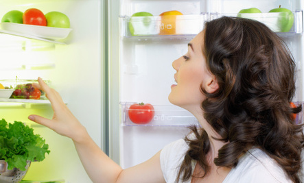 FOODS You SHOULDN'T Put In The FRIDGE (Video)