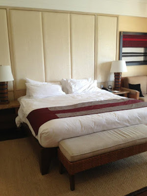 Shangri-La's Boracay Resort and Spa Deluxe Sea View Room King Bed