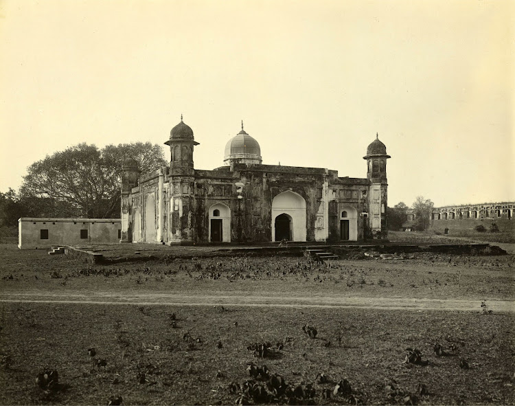 Bibi Peri's Tomb, Lal Bagh in Dhaka (Currently in Bangladesh) - 1904