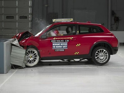 crash driving tests - seen at style-photos-pictures.blogspot.com