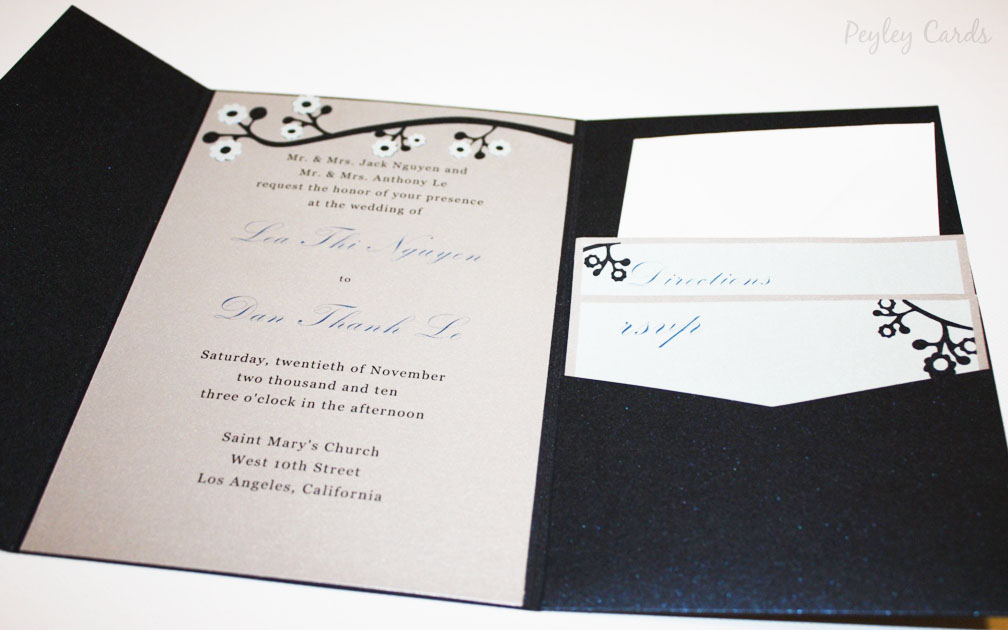 invites and incorporated their wedding colors navy blue blue silver