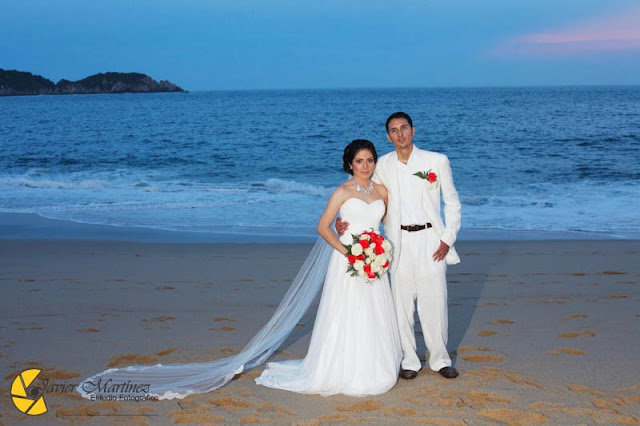 boda en playa, beach wedding, Oaxaca, México, Bodas Huatulco, Wedding Planner  