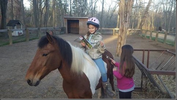 Meghen&Katie04-17-16a