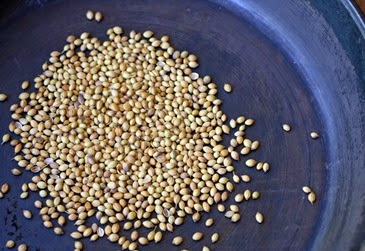 Dry roasting coriander seeds