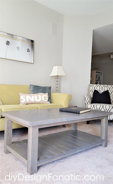 farmhouse coffee table, stain, farmhouse style, diy