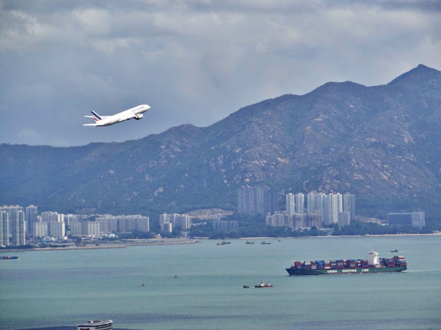 Hong Kong by Monika Mukherjee