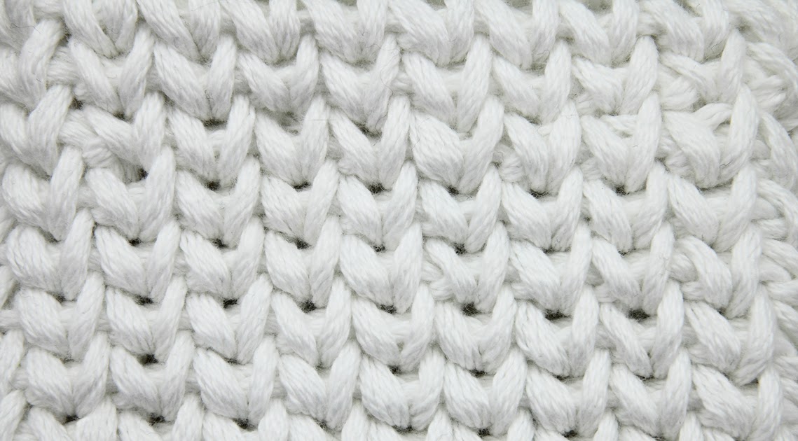 Le point au crochet qui imite la maille Jersey du tricot (en rangs) 