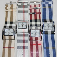 jam tangan burrberry women square