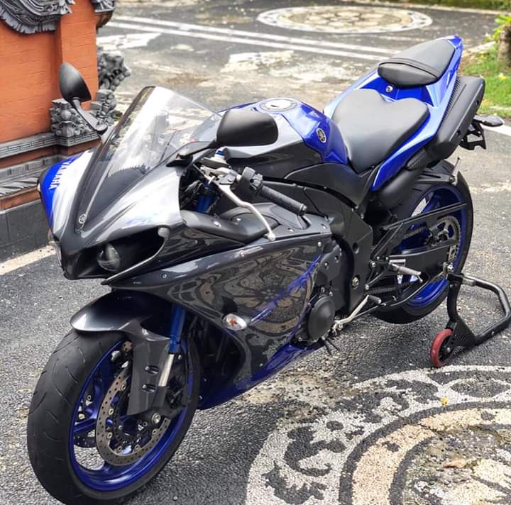  Jual  Moge  Yamaha  Yzf  R1  1000cc LAPAK MOTOR BEKAS  MOTKAS