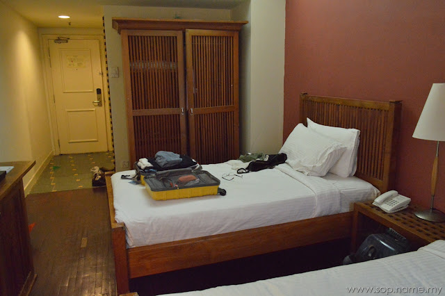 Menginap di Hotel Seri Costa Melaka