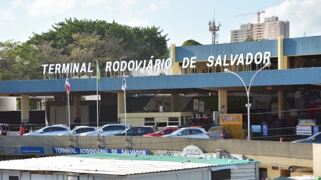 Rui decreta suspensão de transporte intermunicipal para mais quatro municípios baianos