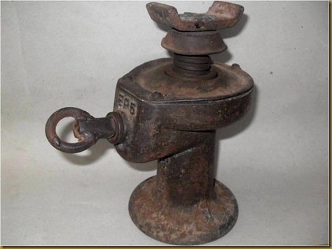 Dongkrak kuno Bil Stein