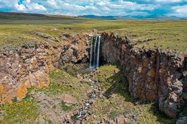 Catarata de Totorani, Puno, Perú