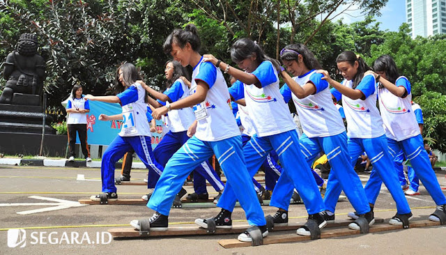 Permainan Tradisional Bakiak