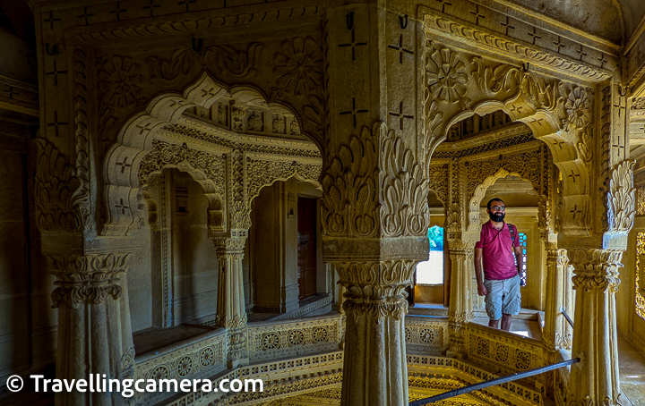 One morning while at Jaisalmer, we planned an excursion to Kuldhara and Lodhurva Jain Temples happened to be on the way. So we thought that we would stop there for a few minutes, click a few pictures and be out of the place and on our way to Kuldhara.