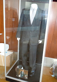 Leonardo DiCaprio Inception movie suit