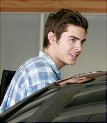 zac efron 2011 hairstyle. zac efron hairstyle. zac efron