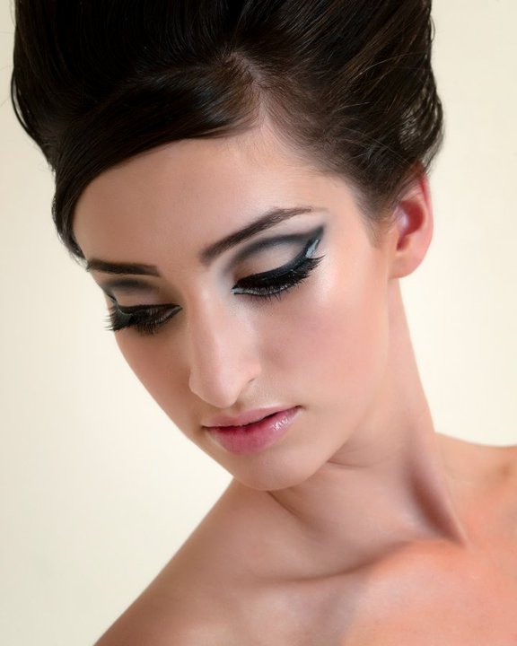 This was a high fashion shoot My makeup artist went for a 60's look