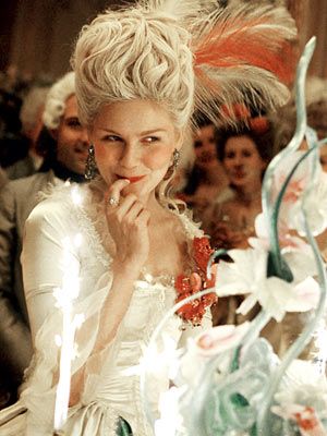 Marie Antoinette Kirsten Dunst movie still