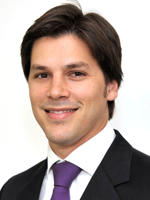 DANIEL VILELA VEM COM TUDO EM 2018: O “FEDELHO” TEM MAIS CACIFE QUE MARCONI EM 1998!