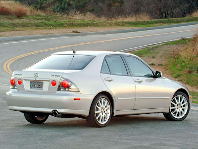 2004 Lexus IS300 Sport Design