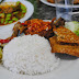 Ayam Penyet Pak Irfan Ujong Blang