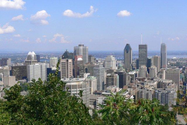 Vistas de Montreal desde el Parque Parc Mont-Royal en Montreal