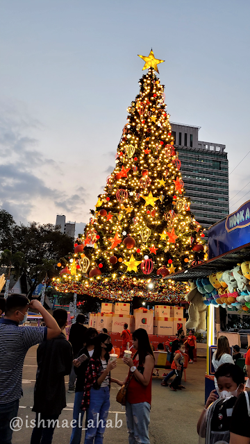 Giant Christmas Tree at Araneta Fiesta Park