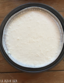 molde-con-preparación-de-la-tarta-de-queso