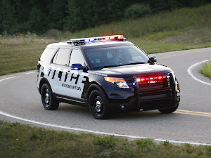 Ford Police Interceptor Utility Vehicle 2011 (4)