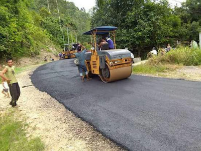 Ruas Jalan Simpang Umbar Pertiwi Kelumbayan Dibangun Pemprov Lampung, Ini Respon Netizen